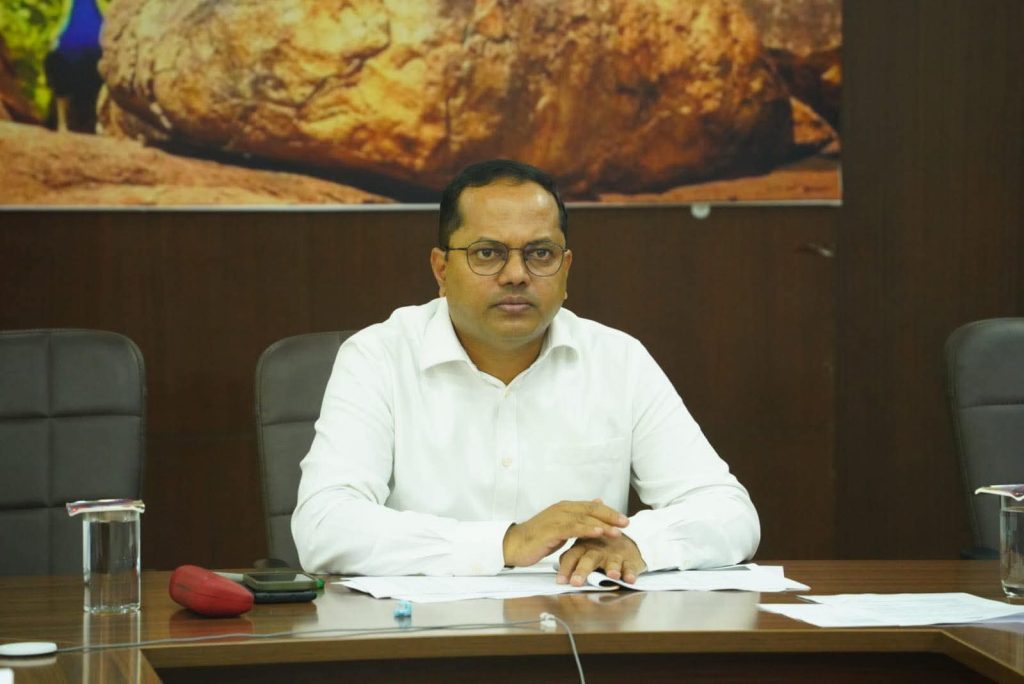 ಬೆಣಕಲ್ಲು ಗ್ರಾಮದಲ್ಲಿ ಜೂ. 4, 5 ರಂದು ನಡೆಯಬೇಕಿದ್ದ ಜಾತ್ರೆ, ಕುಂಭೋತ್ಸವ ನಿಷೇಧಿಸಿ ಜಿಲ್ಲಾಧಿಕಾರಿ ನಾಗೇಂದ್ರ ಪ್ರಸಾದ್.ಕೆ ಆದೇಶ